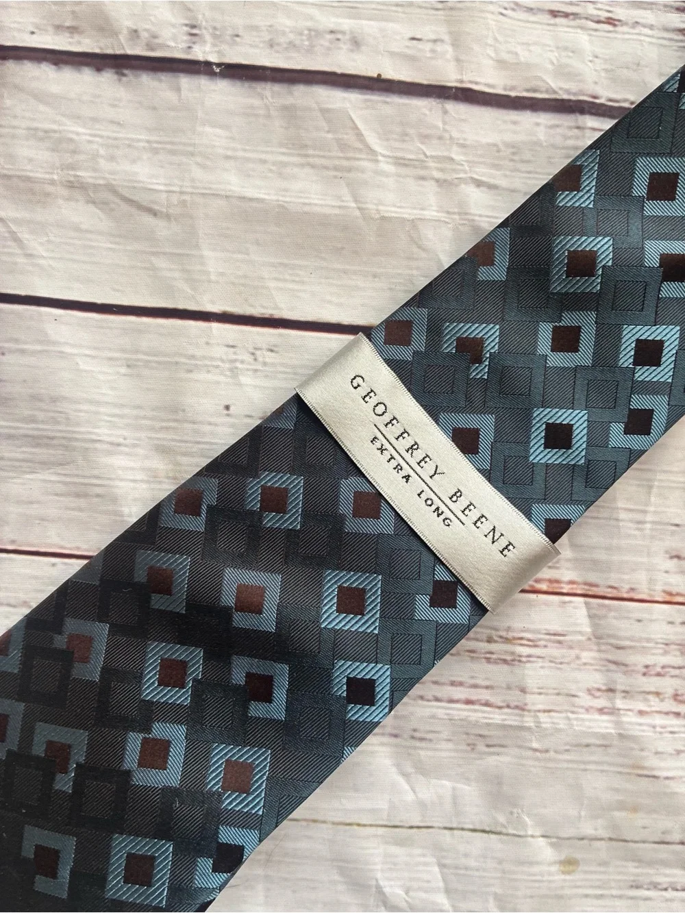 NWT Geoffrey Beene Black and Blue Geometric Silk Tie